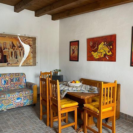 La Casina Di Gio Villa Carini Luaran gambar